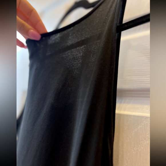 Eileen Fisher 100% Silk Everyday Tank Top Black Sleeveless Top Size Medium - Picture 6 of 16